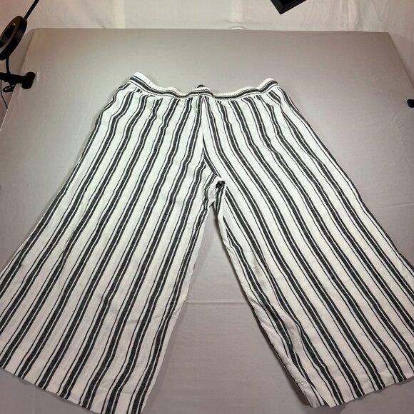 Chaps Woman's pants wide leg size 2X white and blue - Picture 2 of 8